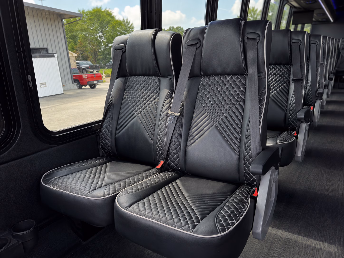 brooklyncharterbuscompany com makes brooklyn cruise terminal transfers simple