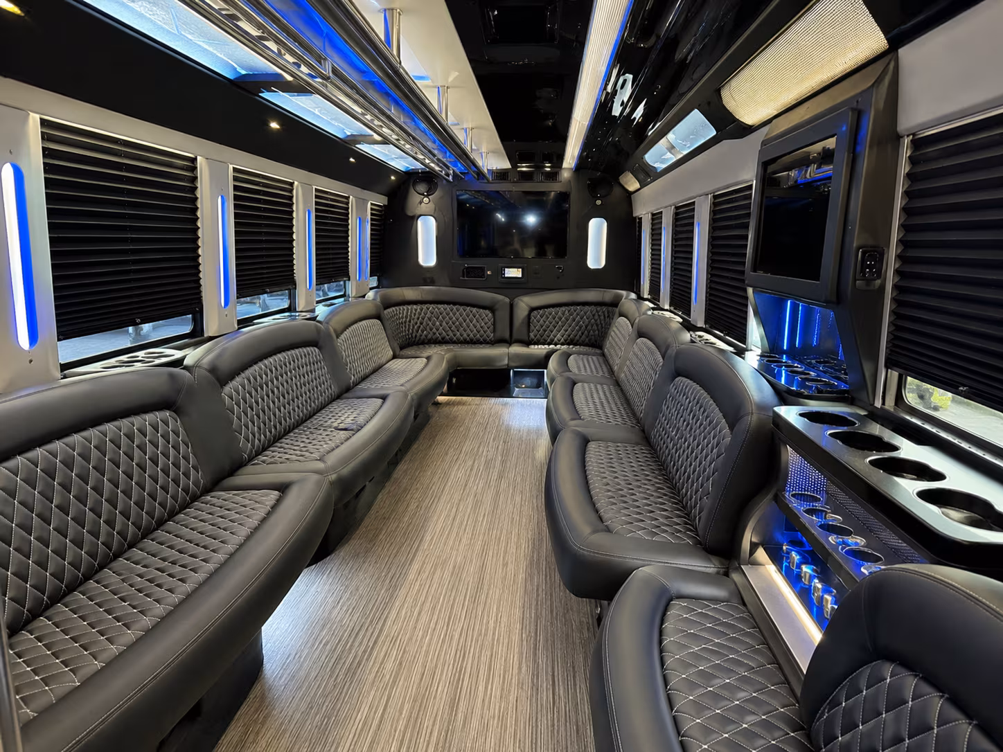 party bus transportation for brooklyn area proms at high